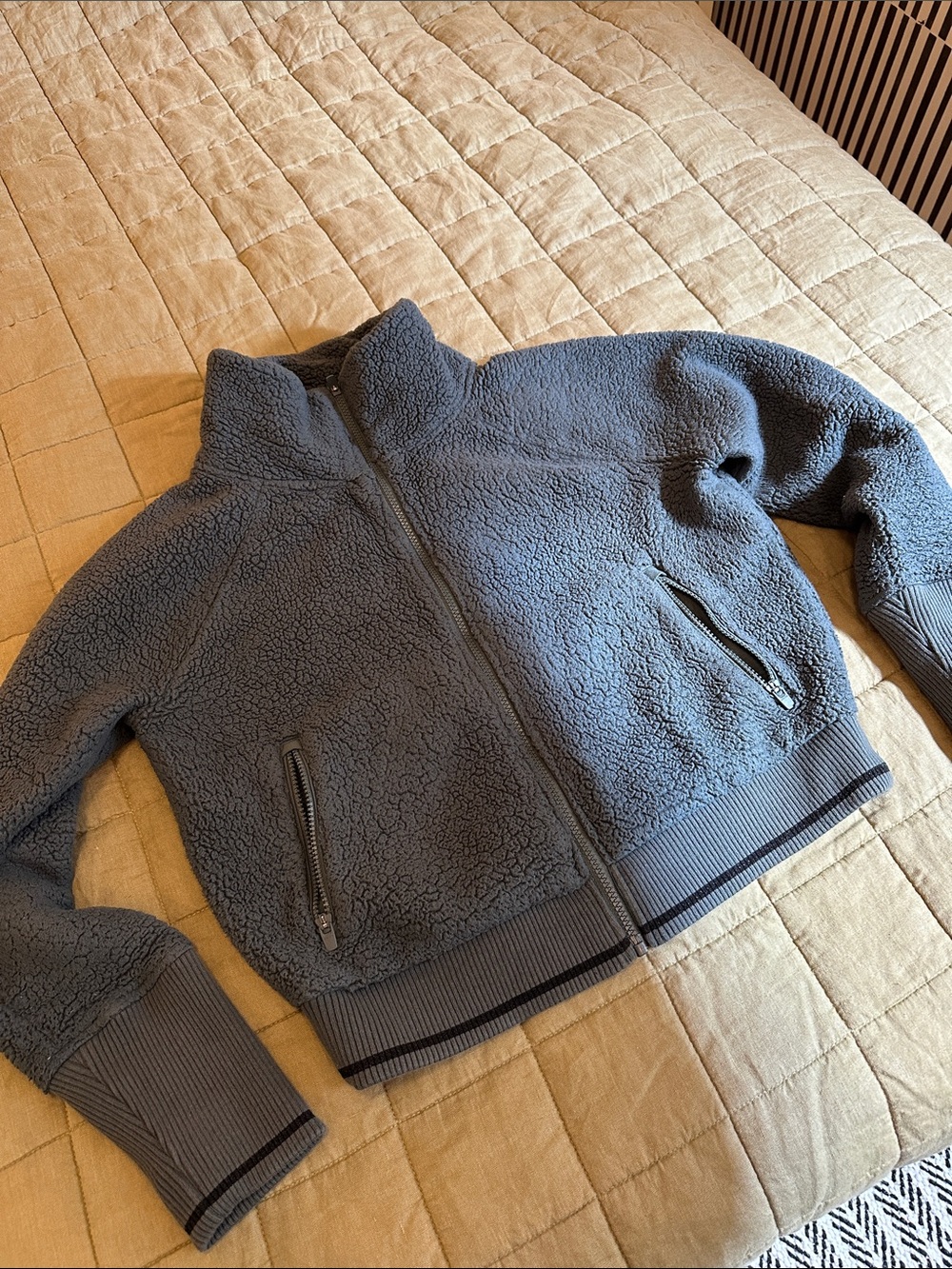 Athleta Fleece Teddy Cropped Jacket Medium